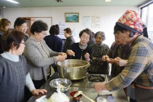 ２月 家庭料理や伝統食を味わう催し「いただきます！」を開きました（ＪＡ鶴岡女性部上郷支部）