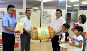 子ども食堂へ県青協役員から県産米を寄贈しました！（令和7年7月）